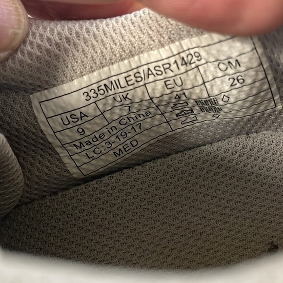 Vionic Grey 335 Miles Sneaker - Picture 9 of 10